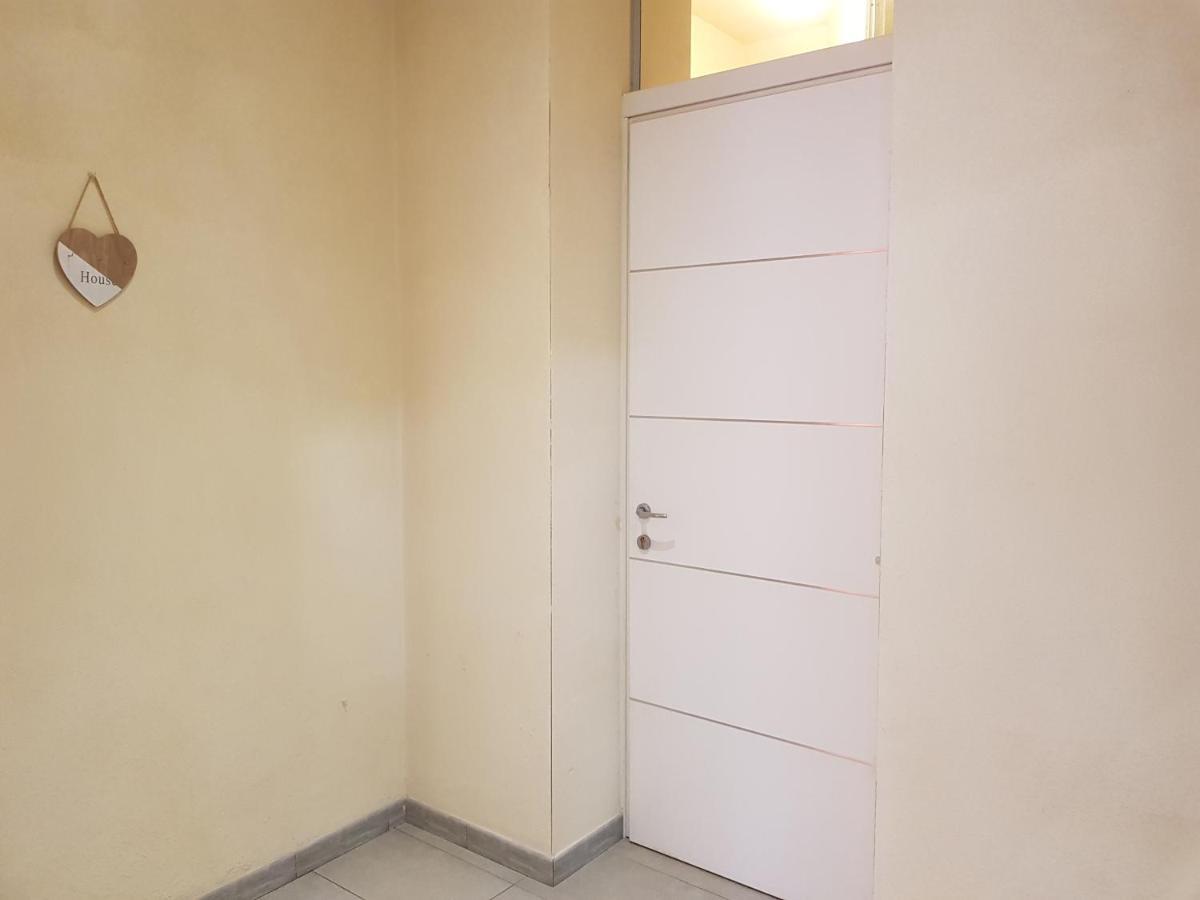 شقة Casa Luciana سافونا المظهر الخارجي الصورة