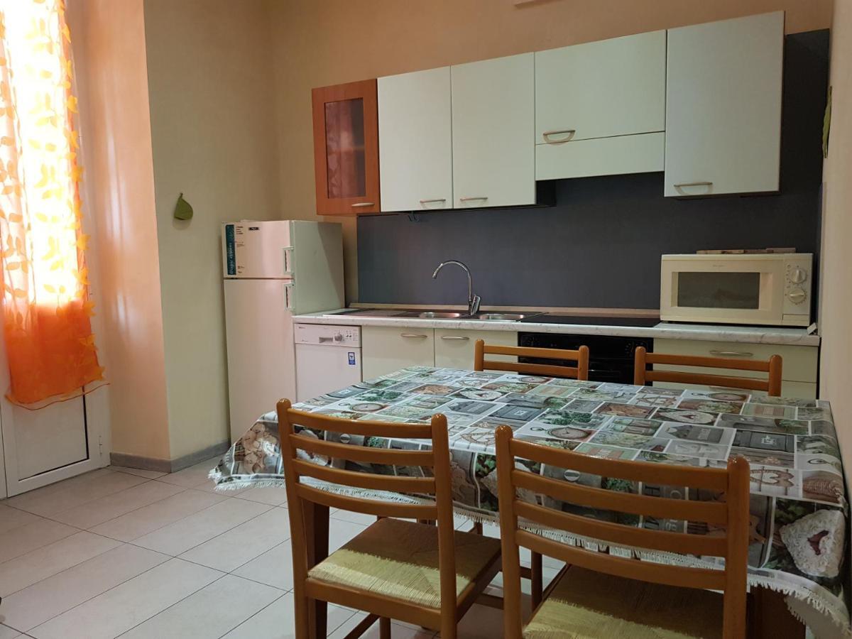 شقة Casa Luciana سافونا المظهر الخارجي الصورة