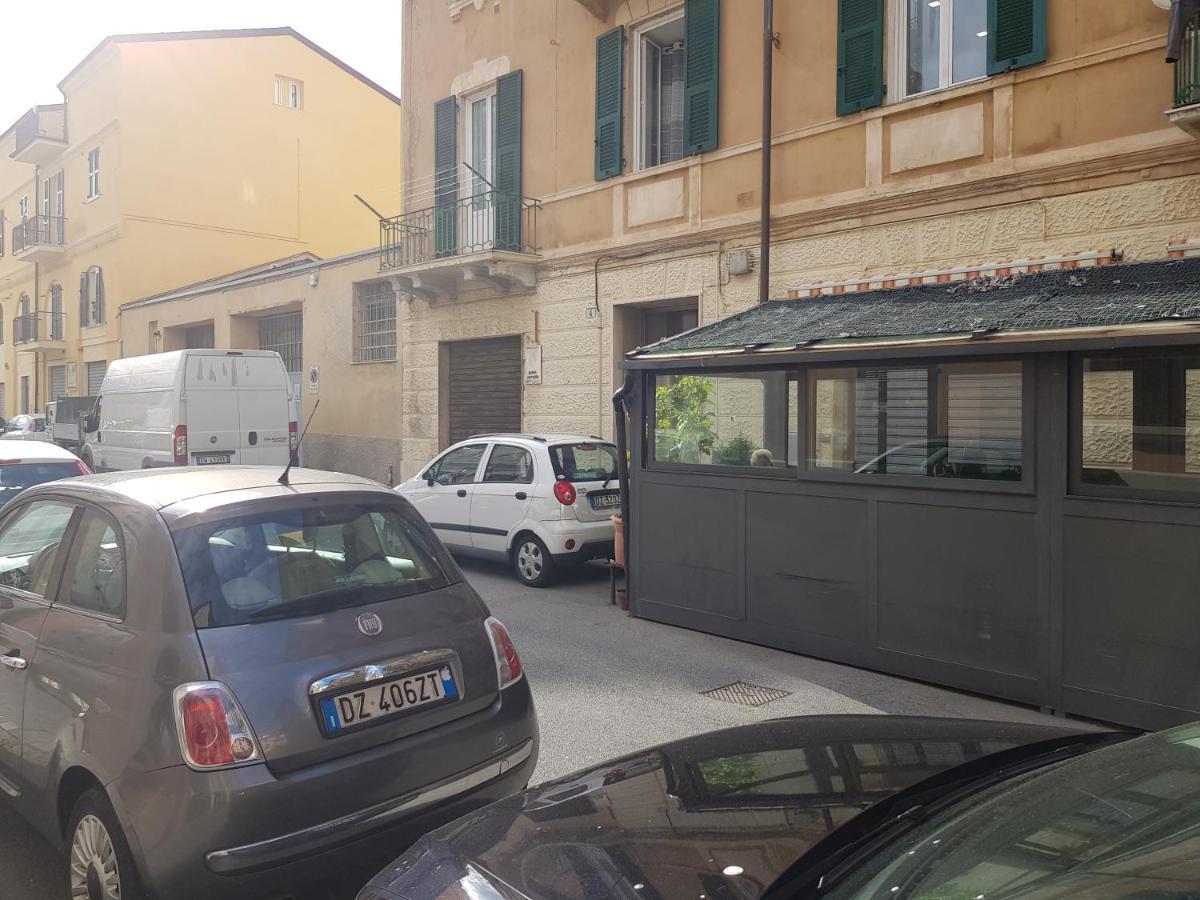شقة Casa Luciana سافونا المظهر الخارجي الصورة